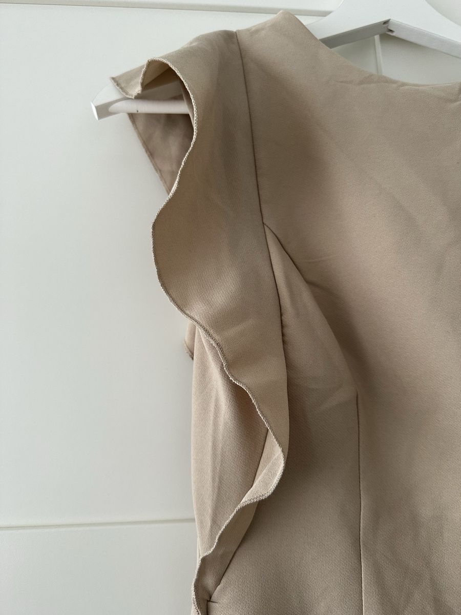 Robes: Elegantes Kleid Grösse S – D'occasion à Sevelen par mar_gq8k 2