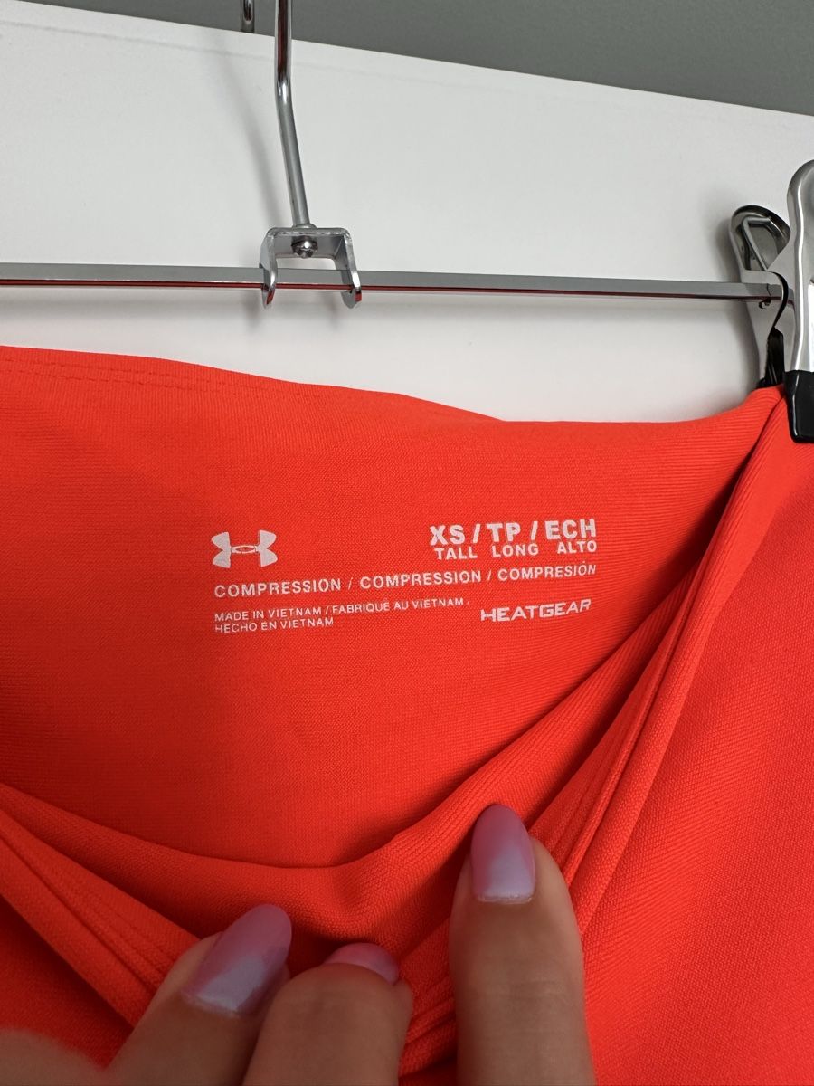 Under Armour Leggings: Under Armour Leggings – Nuovo (secondo la descrizione) da Glattbrugg venduto da reni_dbr 1