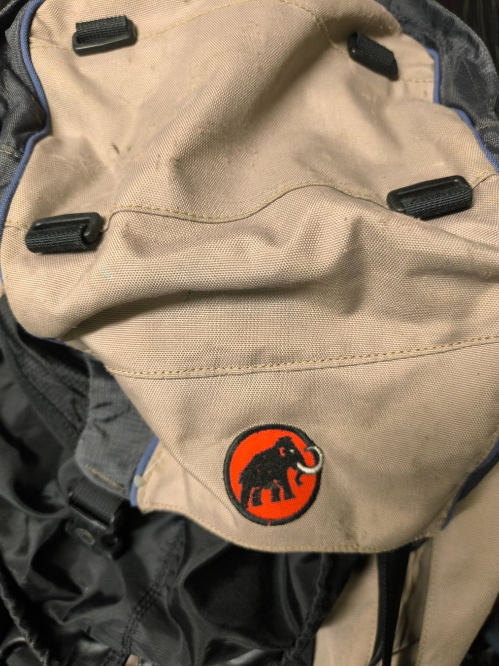 Mammut Sacs à dos: treking oder reise Rücksack – D'occasion à St. Gallen par rac_8n8q 4
