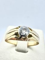 585 Gold Ring 050 Ct Brillant