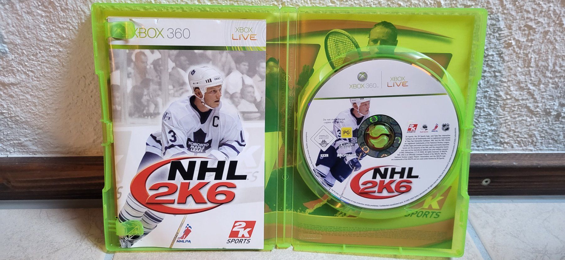Microsoft Giochi: Xbox 360 Spiel - NHL 2K6 – Usato da Münsingen venduto da Heroism2010 2