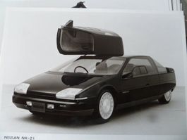 Nissan Pressemappe 1985