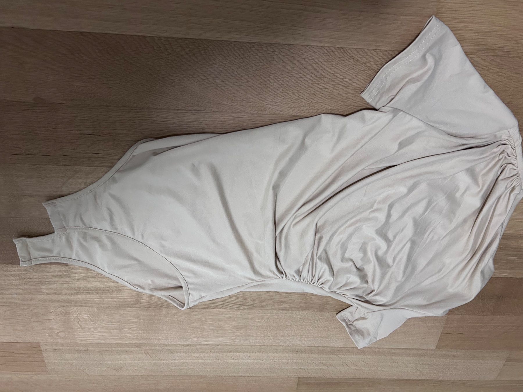 Tops: Body Suit beige Kurzarm – Neu (gemäss Beschreibung) aus Belp von jan_6yvx 1