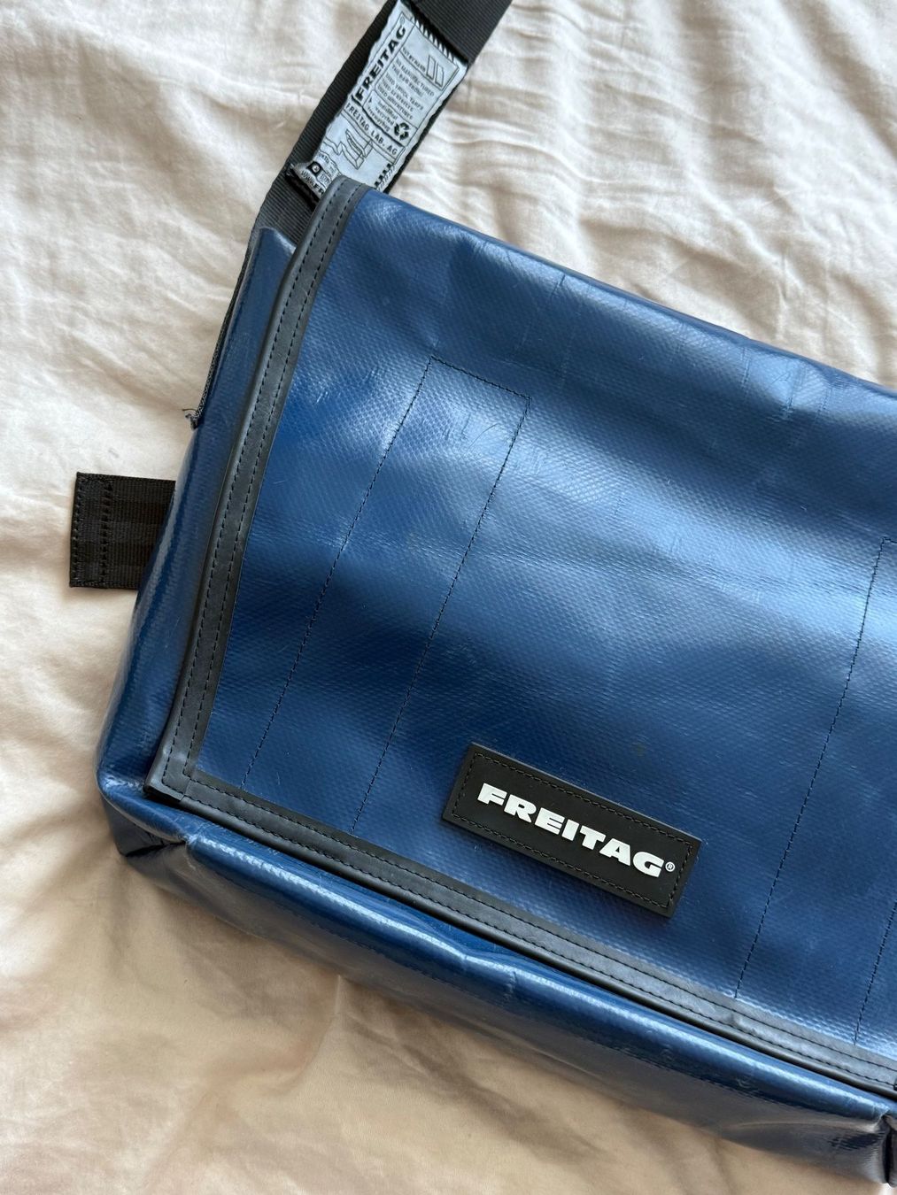Freitag Borse: Original FREITAG Umhängetasche – Nuovo (secondo la descrizione) da Zürich venduto da Tartuffolo 2