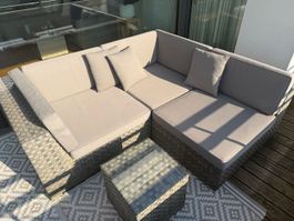 Rattan Lounge für 3 Personen mit bequemen Polster