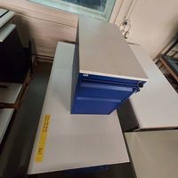Büroarbeitsplatz (Lista)