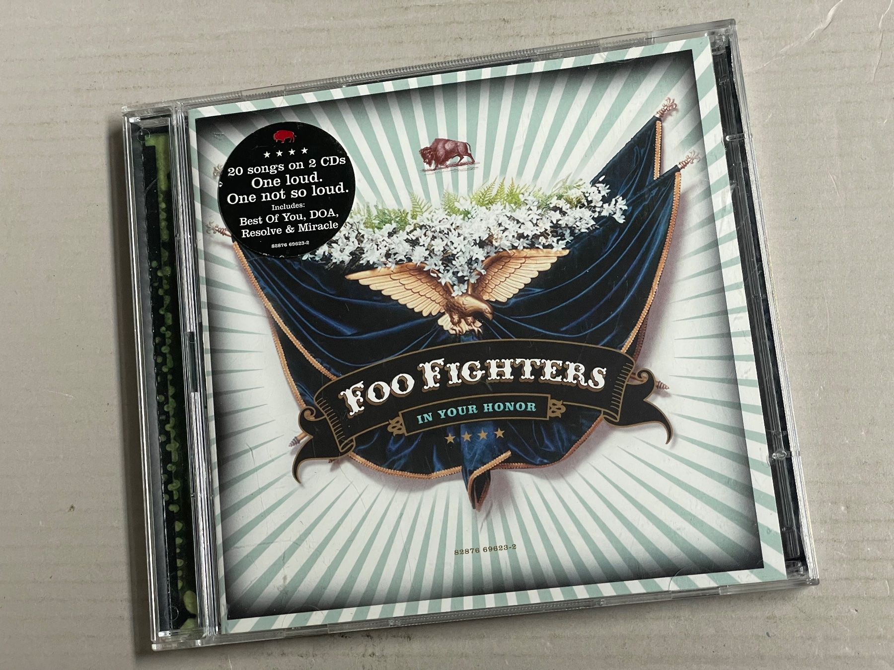 CD: Foo Fighters-In Your Honor – Usato da Muri b. Bern venduto da AdidasCollector 5