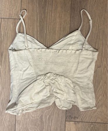 Sommer Top in Weiss - ideal für warme Tage! Grösse S