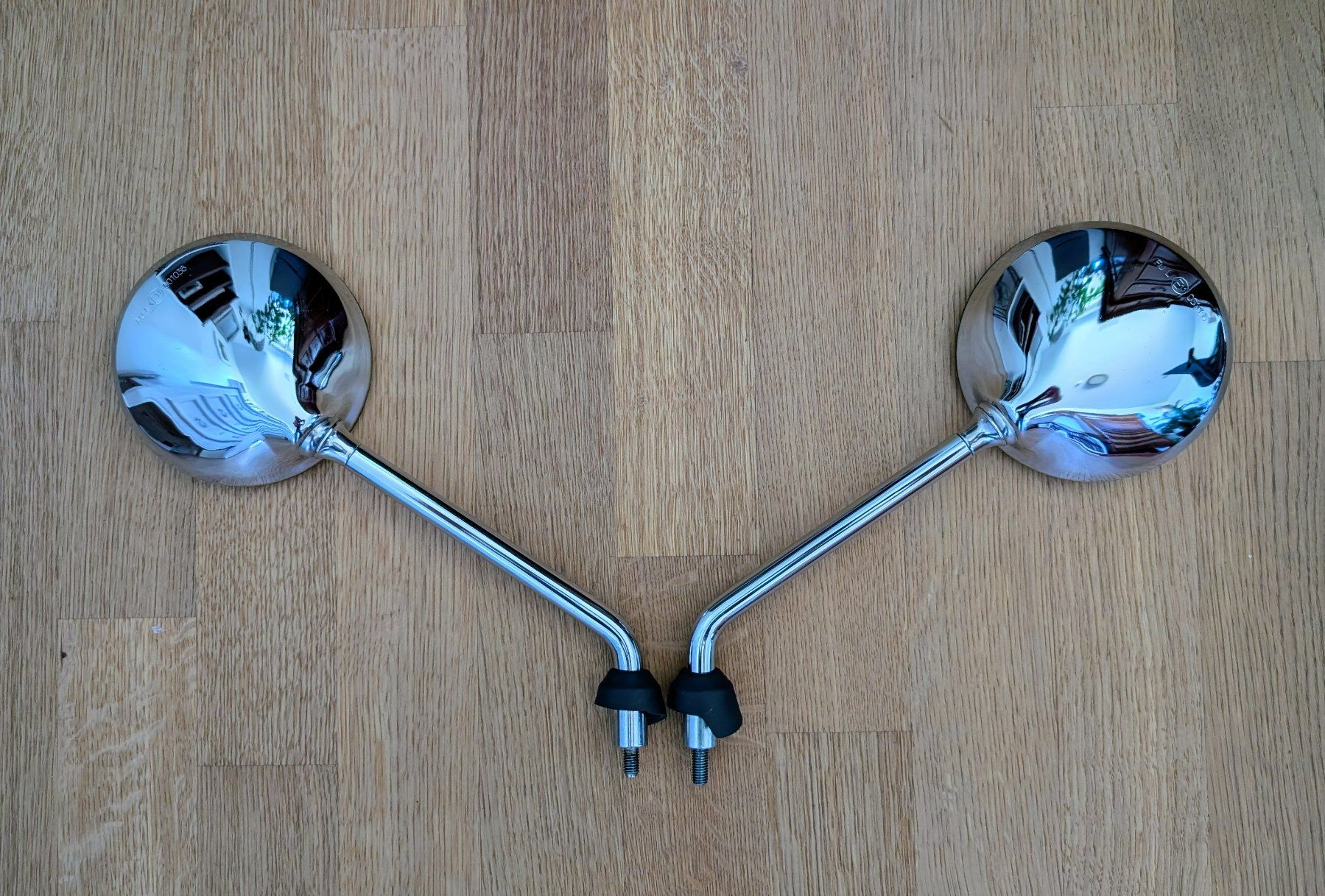 Piaggio Strasse: Original Vespa Spiegel – Gebraucht aus Birmenstorf AG von docbrown64