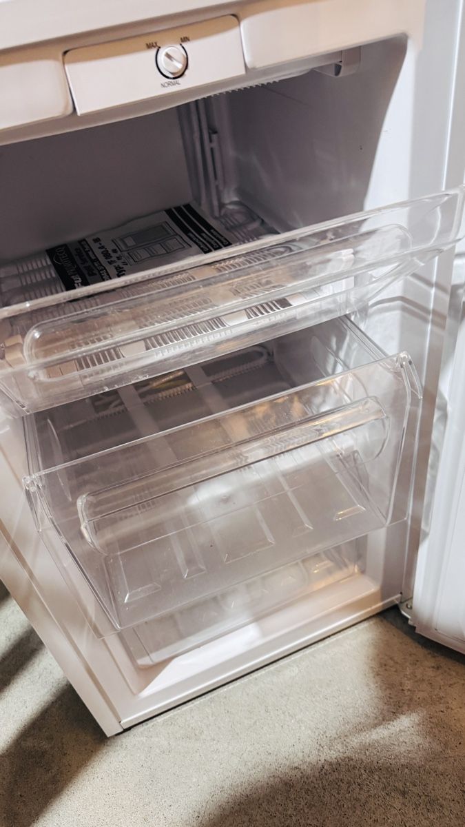 Congelatori: Fust Primotecq Gefrierschrank TF 080.4-IB – Usato da Spiez venduto da khm1 4