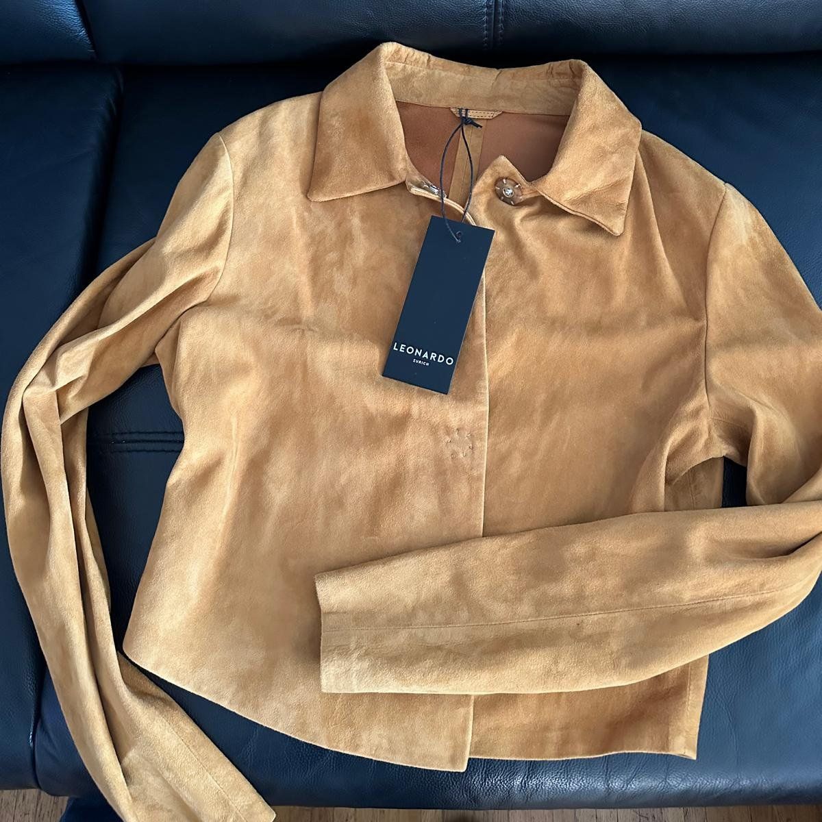 Giacche: Trendige Wildleder Jacke von Leonardo, Größe M – Nuovo e nell'imballaggio originale da Zürich venduto da Pero6 5