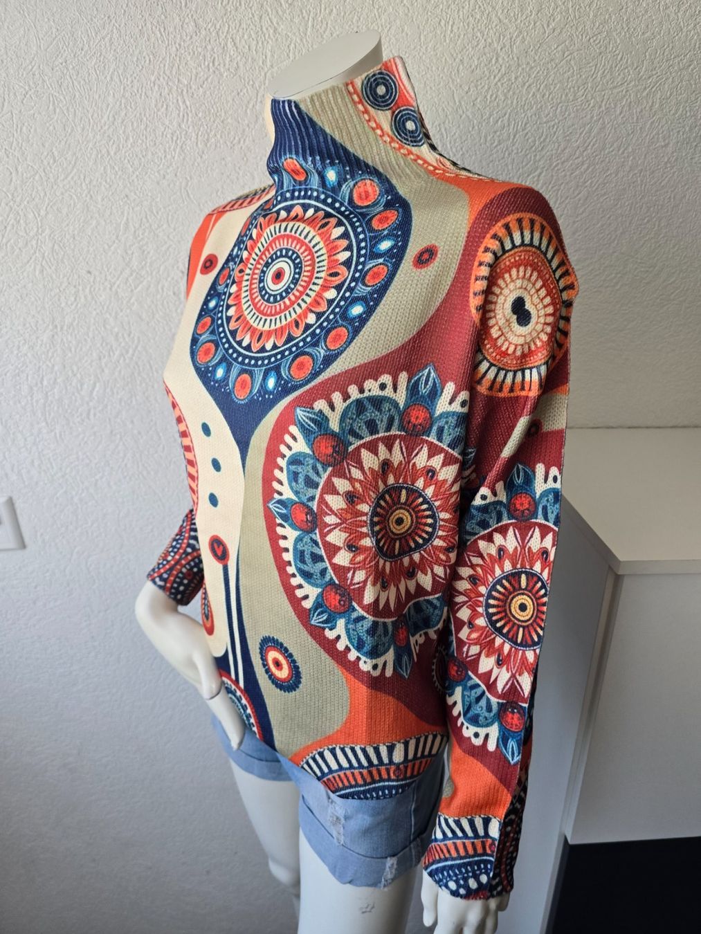 Pulls & Sweat-shirts: Pull  MENDALA T-M NEUF – Neuf avec emballage d'origine à Les Verrières par kitel79 6
