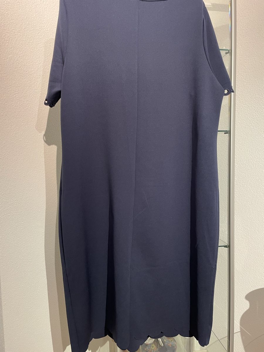 Kleider: Damen Kleid Gr. 48 marineblau – Neu (gemäss Beschreibung) aus Emmenbrücke von Ladyboutique 2