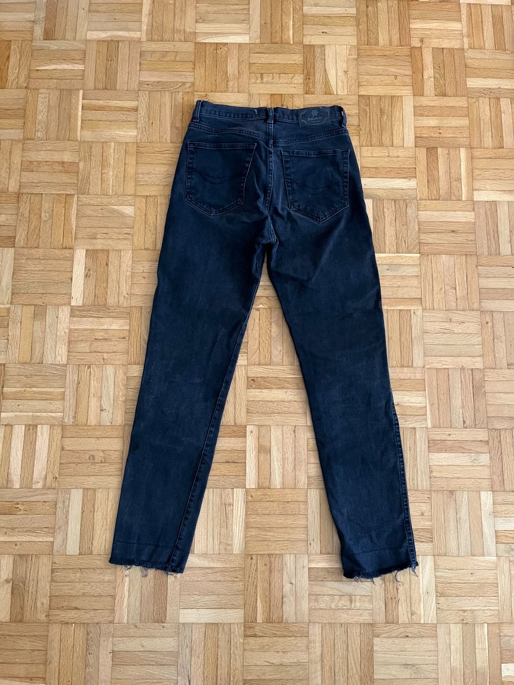 Pull&Bear Jeans: Schwarze Pull&Bear Jeans – D'occasion à Horw par mira_6p85 1