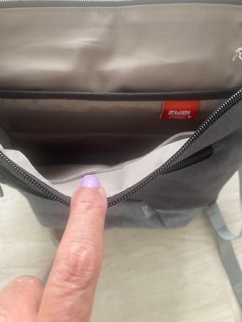 Sacs à dos: Rucksack ZWEI grau dunkelgrau – Neuf (Voir description) à Bürglen TG par Seepferdli 2