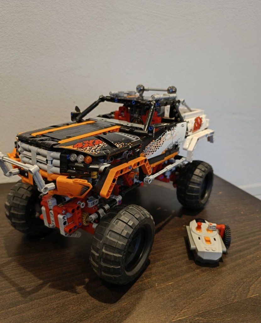 Technics Baukästen: Lego Technic, 4X4 Crawler 9398 – Gebraucht aus Kappel SO von dan_kgt9 1