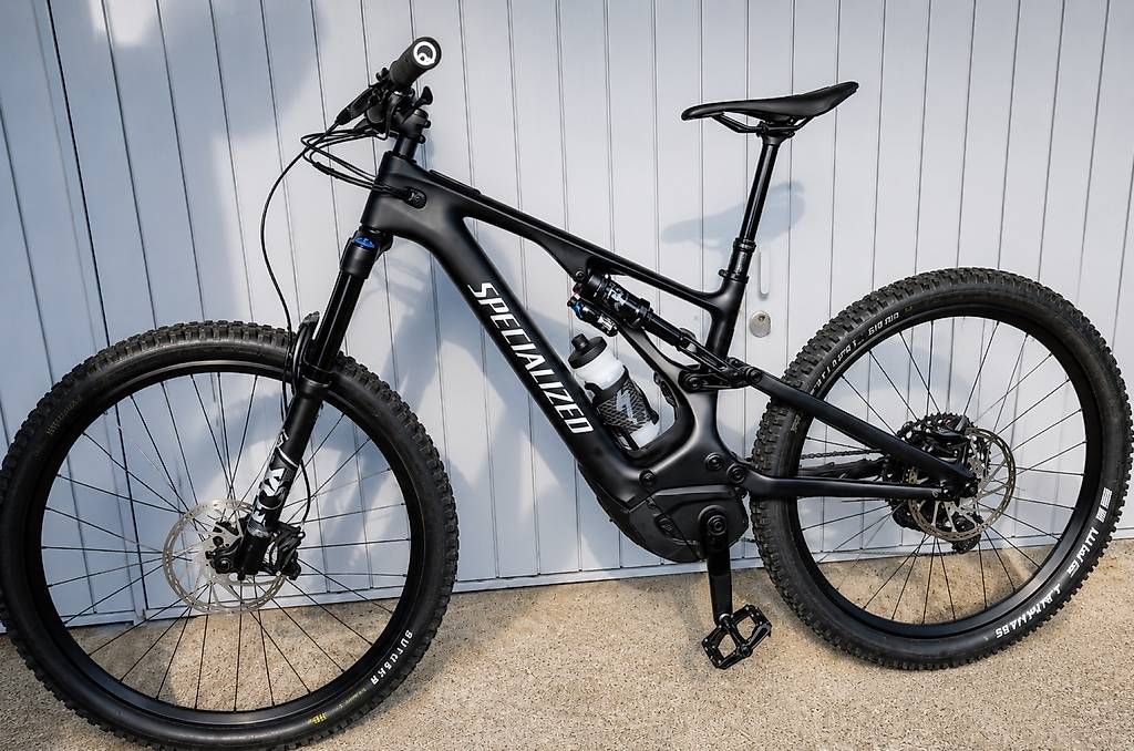 Specialized Biciclette: Specialized Turbo Levo Comp Carbon 2023 - Top Zustand – Usato da Wallisellen venduto da vs92
