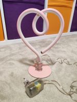 LED Herz Tischleuchte rosa mit Netzstecker gebraucht