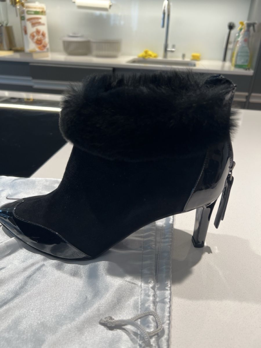 Max Mara Damenschuhe: Max Mara Stiefelette  – Gebraucht aus jona von paulan94 2