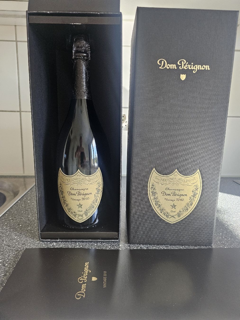 Vino: Dom Perignon 2010 – Nuovo e nell'imballaggio originale da Bellach venduto da Mihai17 1