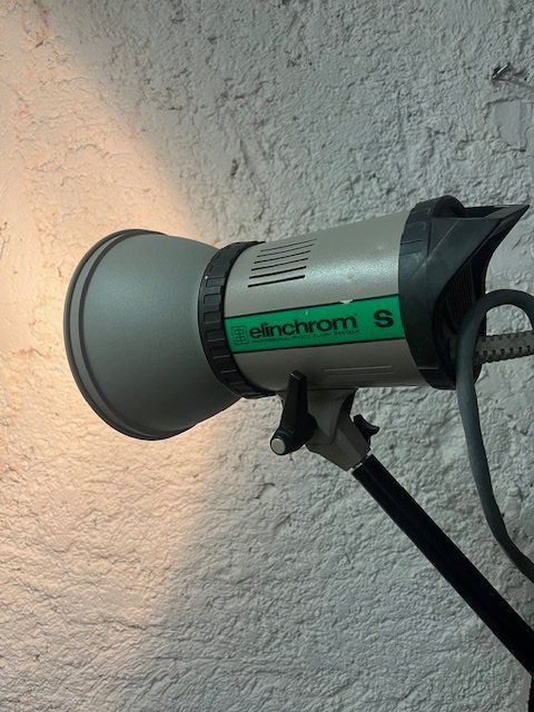 Elinchrom Flash: Flash "Elinchrom S" – Usato da La Chaux-de-Fonds venduto da alu
