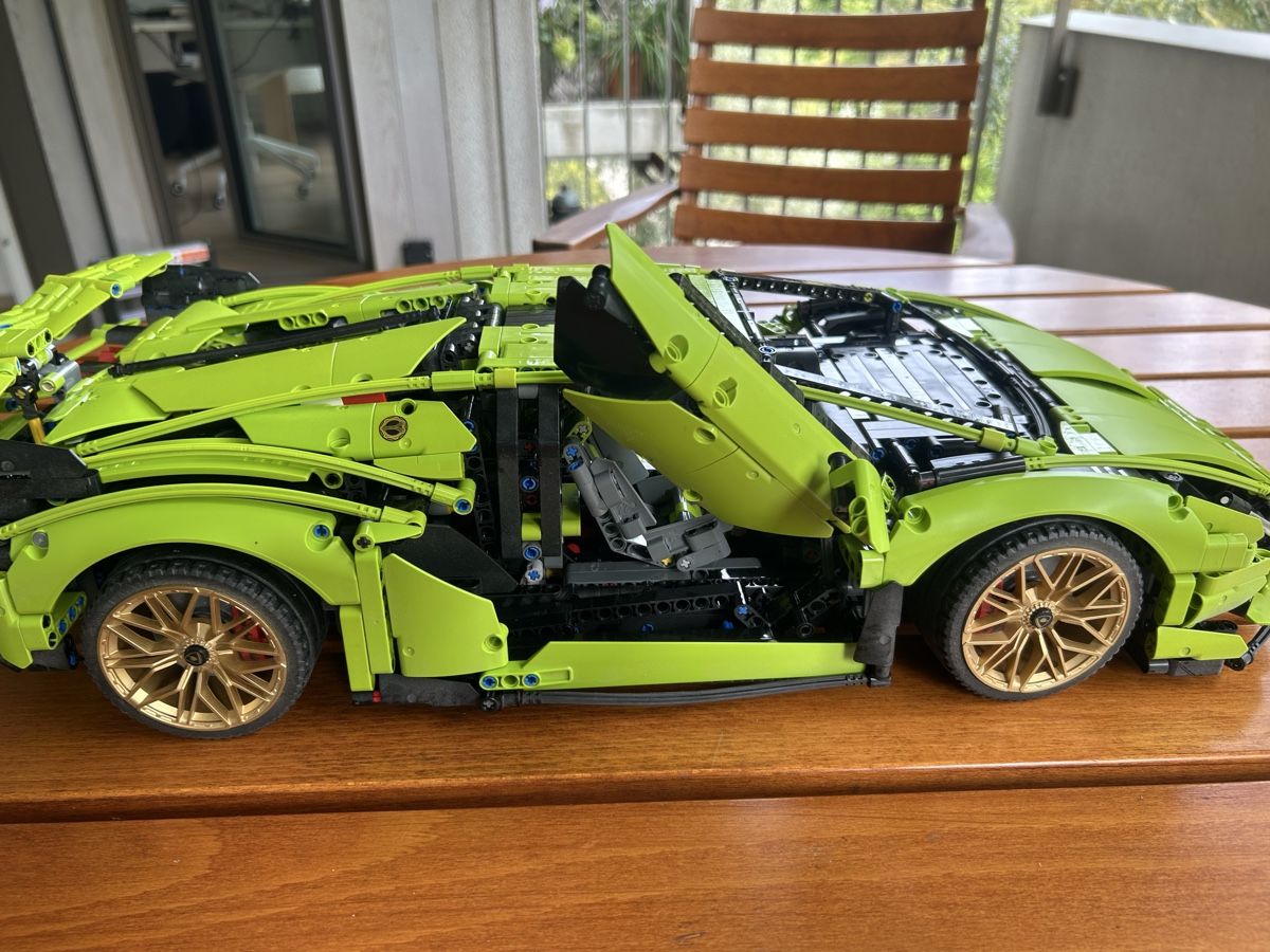 Lamborghini Modellautos: LEGO Technic Lamborghini Sián 42115 with custom LED lights – Gebraucht aus Zürich von giovi321 6