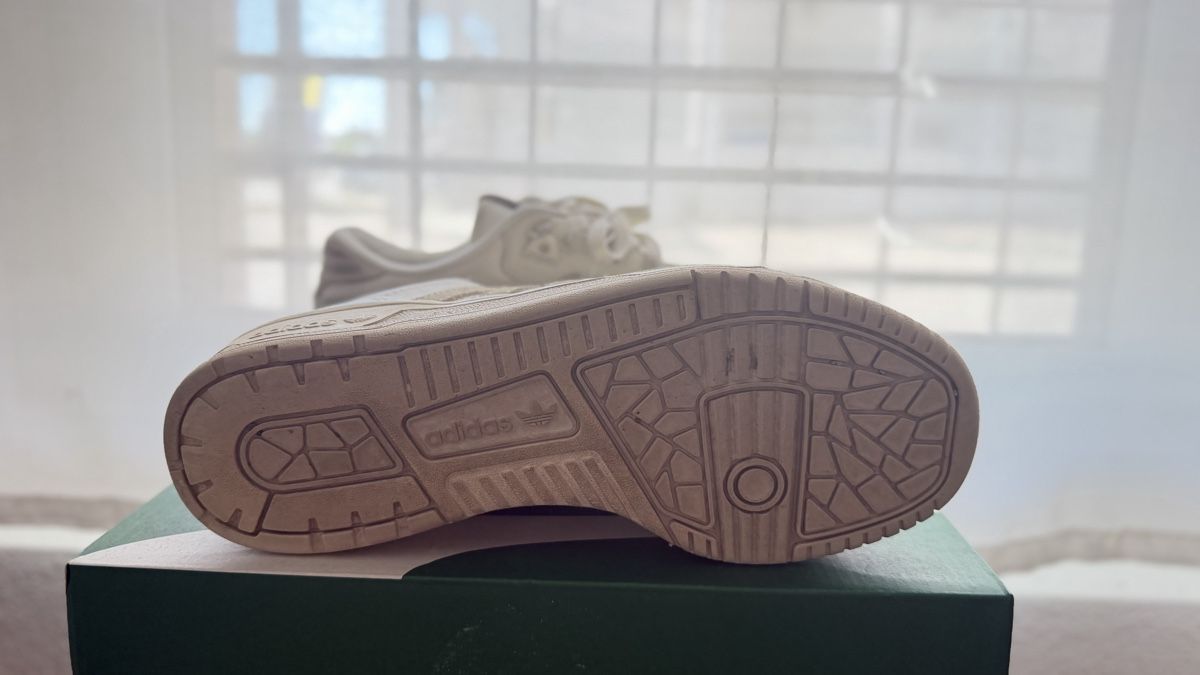 Adidas Chaussures hommes: Baskets basses Adidas Rivalry beige taille 39 2/3  – D'occasion à Boniswil par sol_rr6s 5