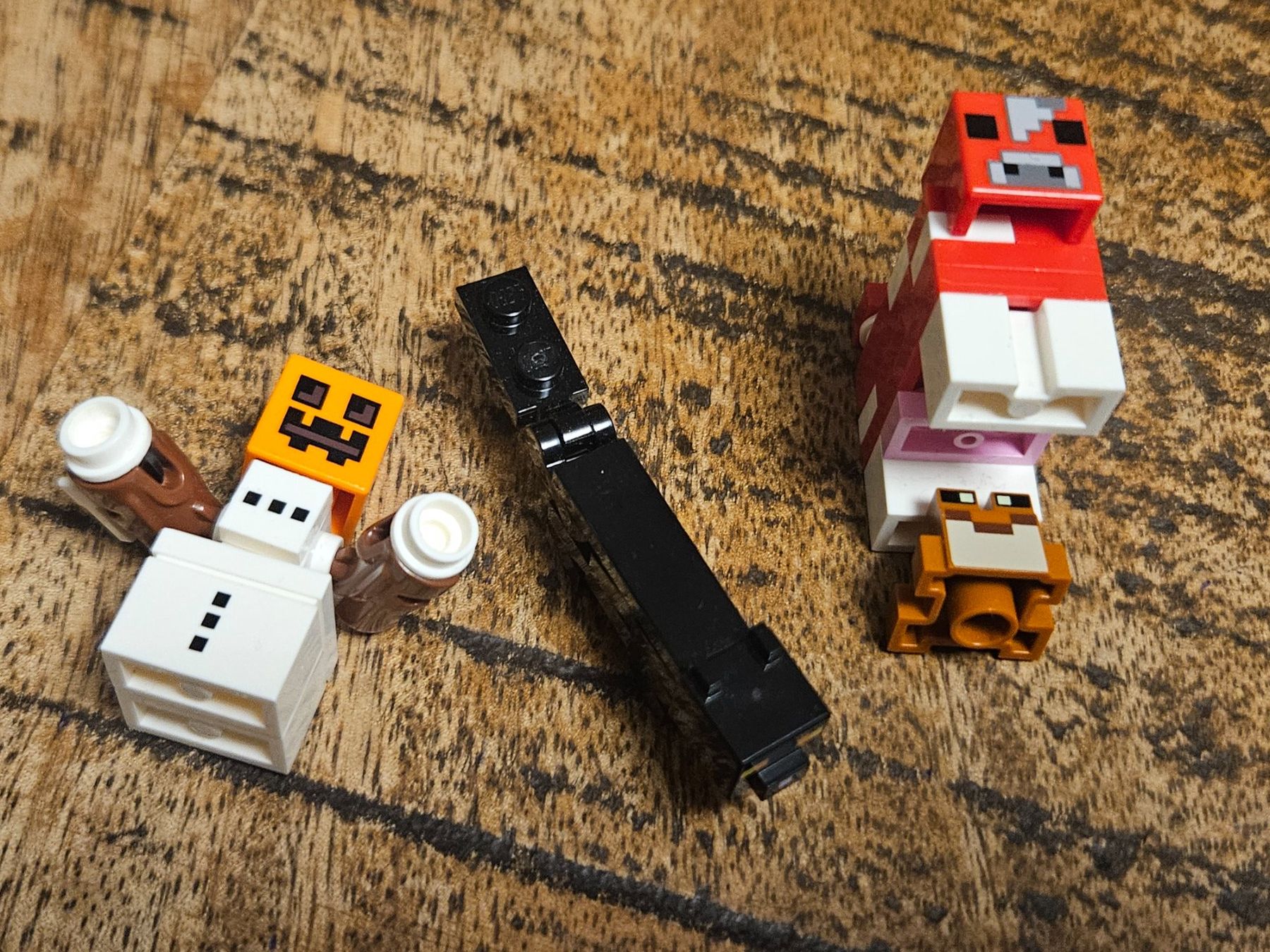 Lego Giocattoli: lego lot de minecraft  4 articles – Usato da Confignon venduto da Ecrofigs 2