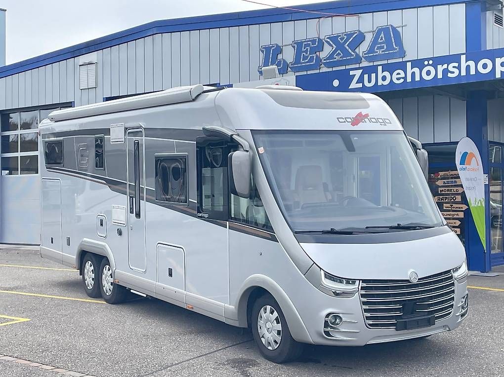 Véhicules de camping: Carthago Chic E-Line 61 XL LE – D'occasion à Langenthal par Reisemobil01