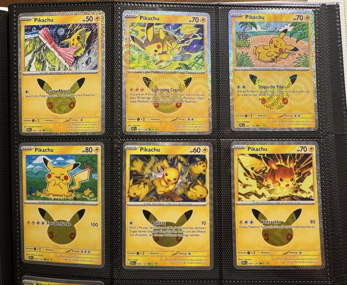 Pokémon Carte collezionabili: Pikachu 30th  – Nuovo e nell'imballaggio originale da Berg SG venduto da cil_p8z9