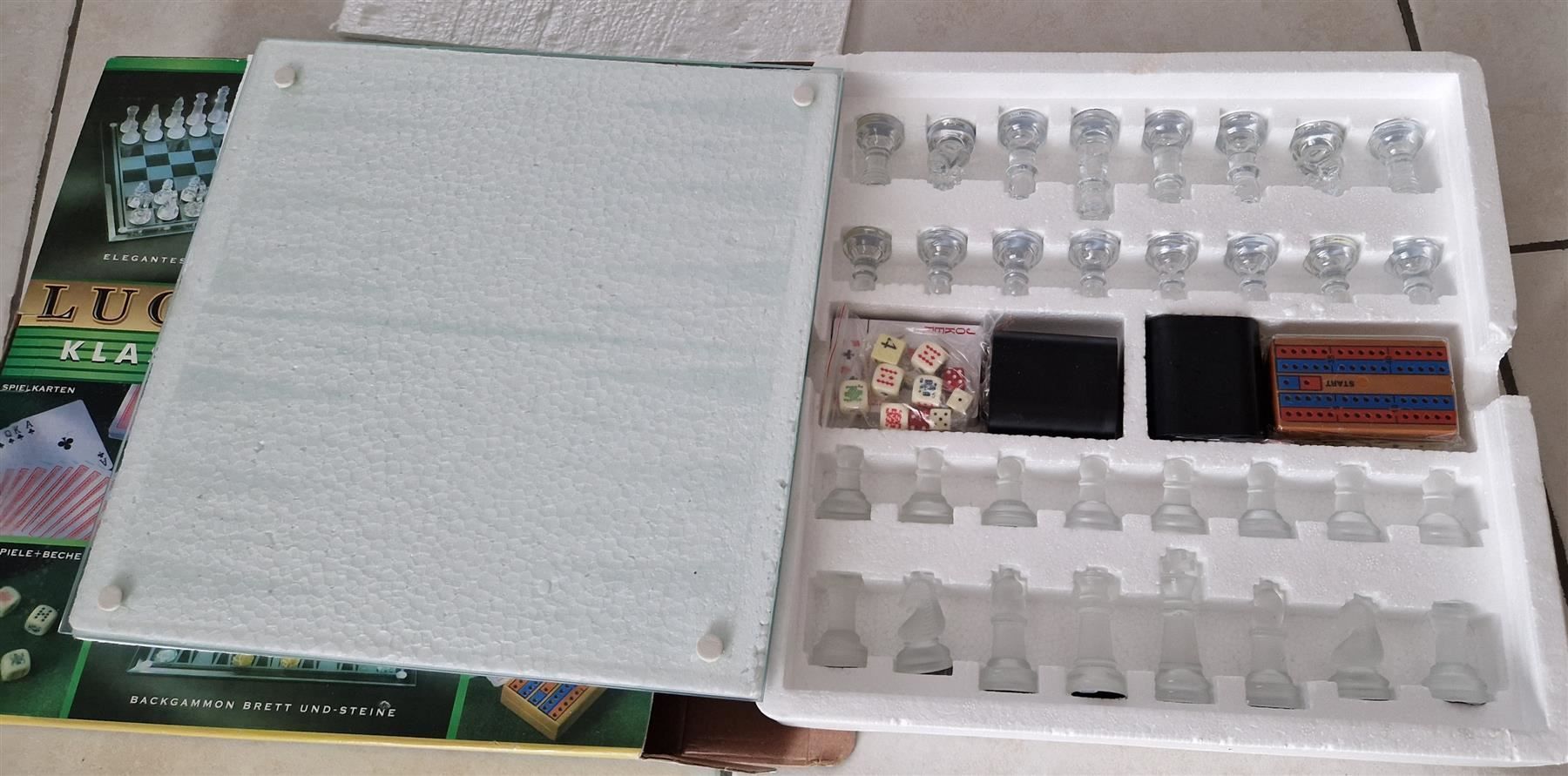 Giochi: ***** Box mit 7 klassischen Spielen – Nuovo e nell'imballaggio originale da Villaz-St-Pierre venduto da Ubid 1