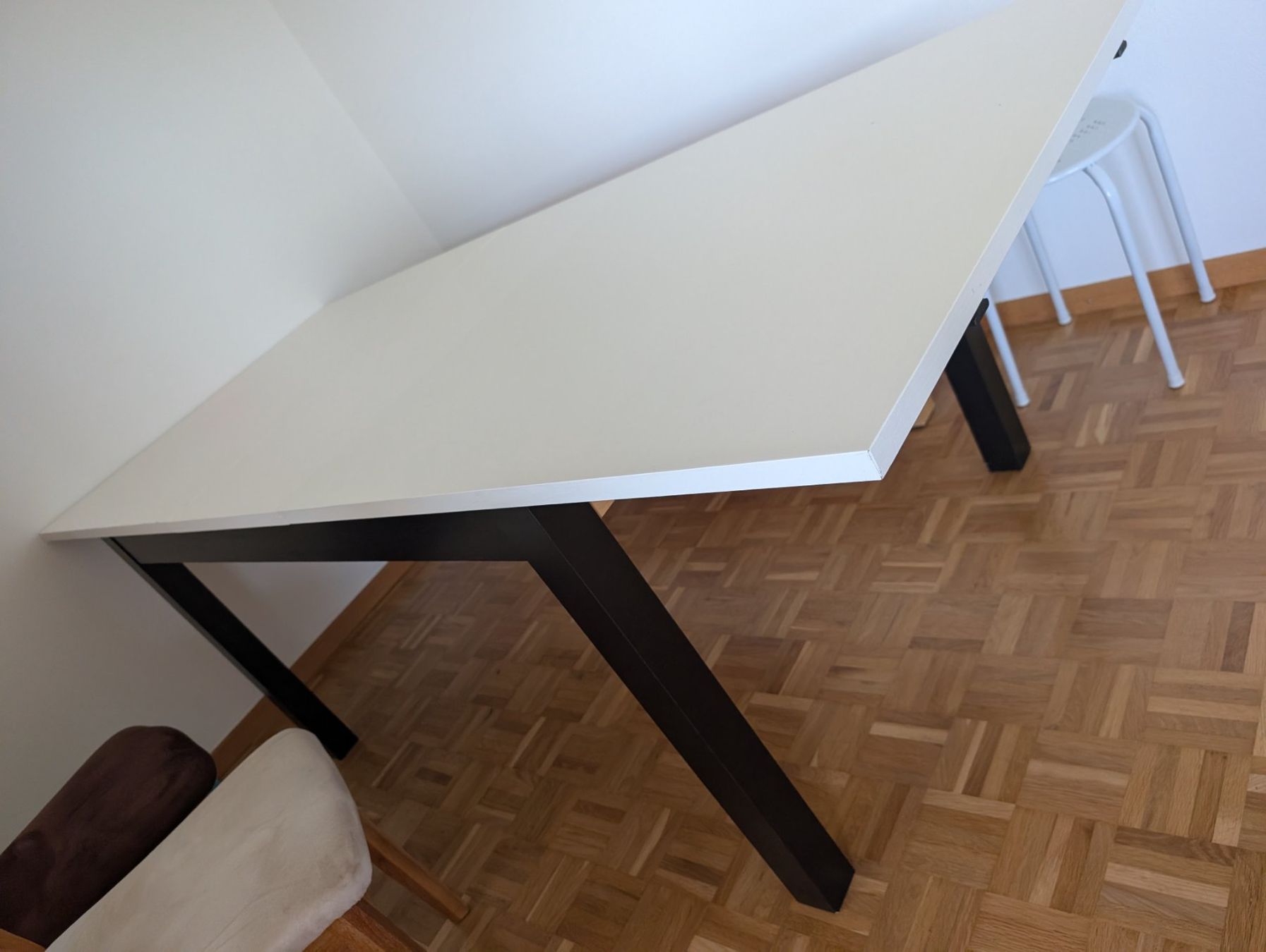 Tavoli: Tisch – Usato da Pieterlen venduto da Beetle72 1