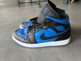Nike Air Jordan 1 Mid – Noir / Bleu