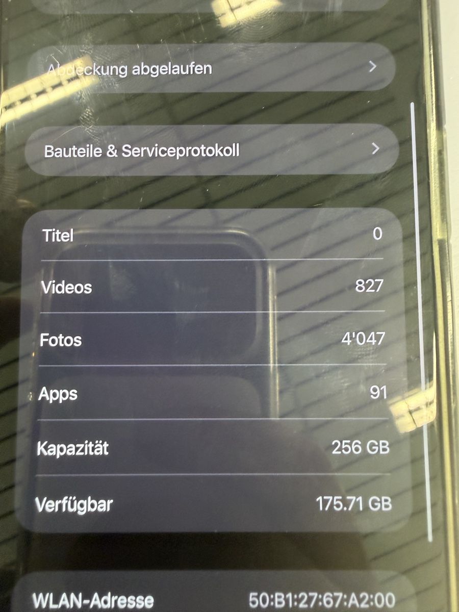 Apple Telefoni cellulari / Smartphones: Ipohne 15 Pro max top zustandt  – Usato da Zürich venduto da papaplatte 6