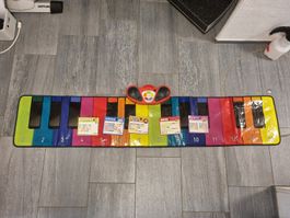 Piano Spielmatte Regenbogenfarben inkl. Lieder-Karten
