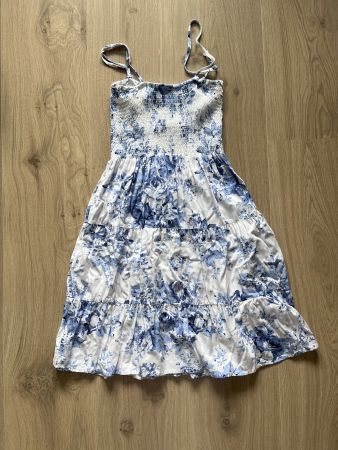 Schönes Sommerkleid aus Viskose Gr. S (ca 13/14 Jährige)