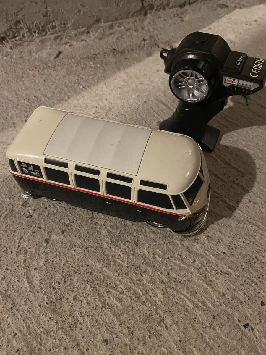 Jouets: Bus mit Fernbedienung  – D'occasion à Langenthal par flower101 6