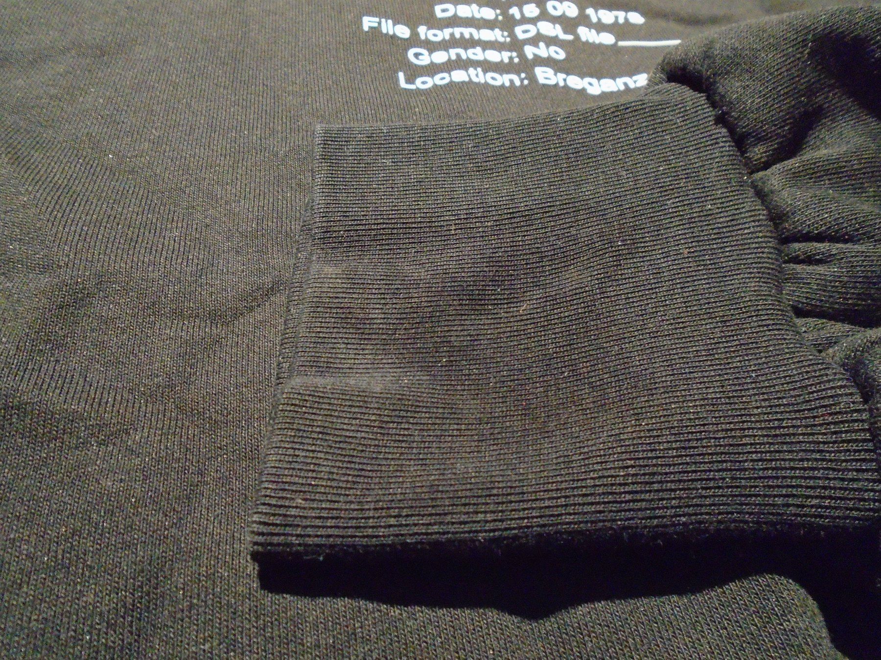 Diesel Pullover & Sweatshirts: Pullover Grösse 34, Diesel, schwarz, Aufdruck – Gebraucht aus Zürich von Motzkuh 2