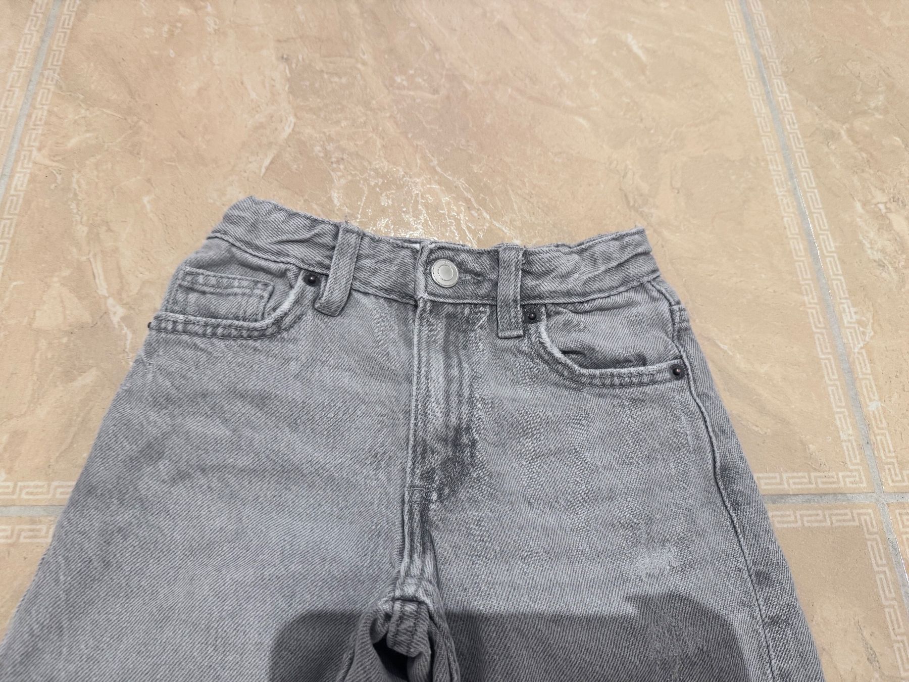 Pantaloni: Zara coole jeans, 7J 122 – Usato da Klingnau venduto da Markus14 1