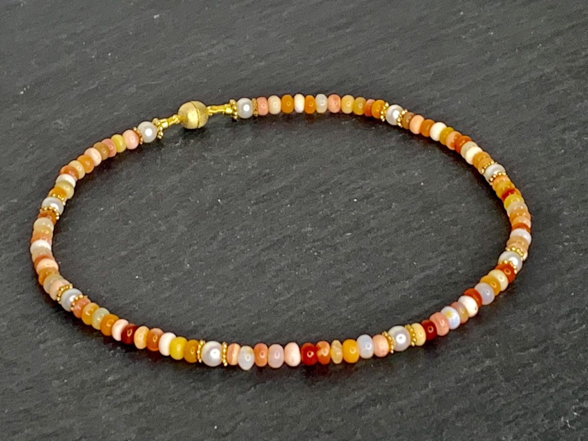 Ketten: Opal & Pearl Necklace - Gold Plated Silver – Neu und originalverpackt aus Rüschlikon von ThereseJewelryDesign 5