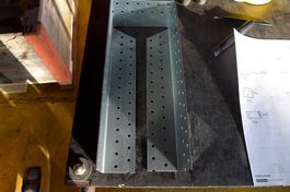 Balkenschuhe + Unterlagen Holzbau