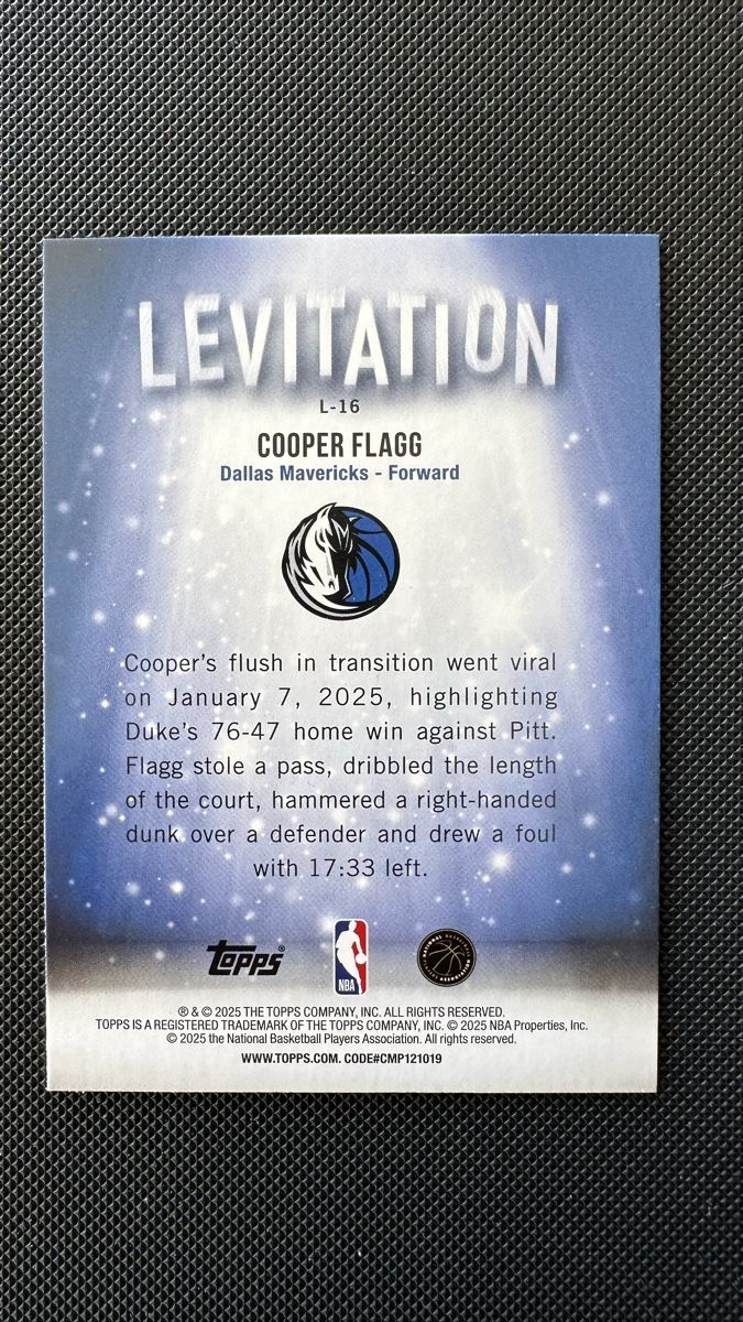 Topps Cartes à collectionner: Topps Levitation Cooper Flagg RC Refractor – D'occasion à Affoltern am Albis par mr_choppa 1