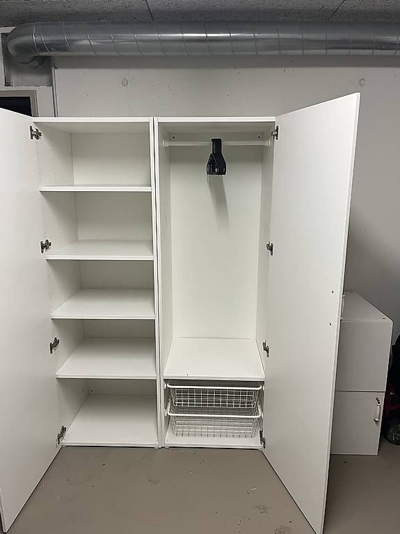 Armadi: Ikea Schrank – Usato da Bern venduto da hae_2pg6 1