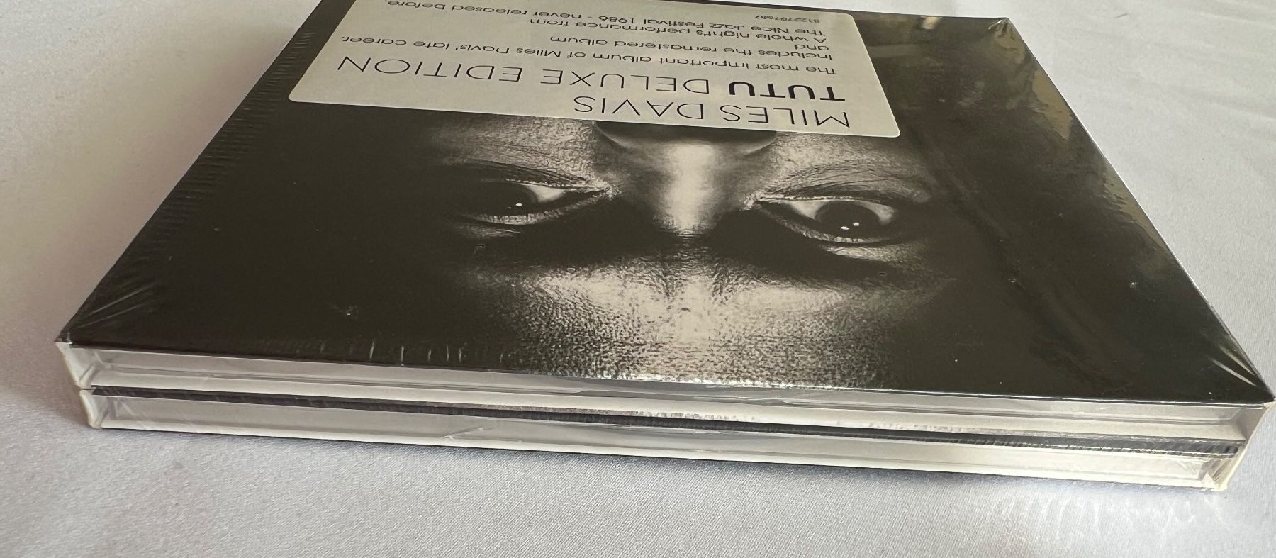 CD: Miles Davis - Tutu / 2 CD Set, OVP – Nuovo e nell'imballaggio originale da Schaffhausen venduto da Mond689 4