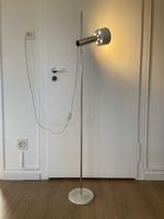 Vintage Stehlampe, Chrom/Weiss, 70er Jahre Design-Klassiker