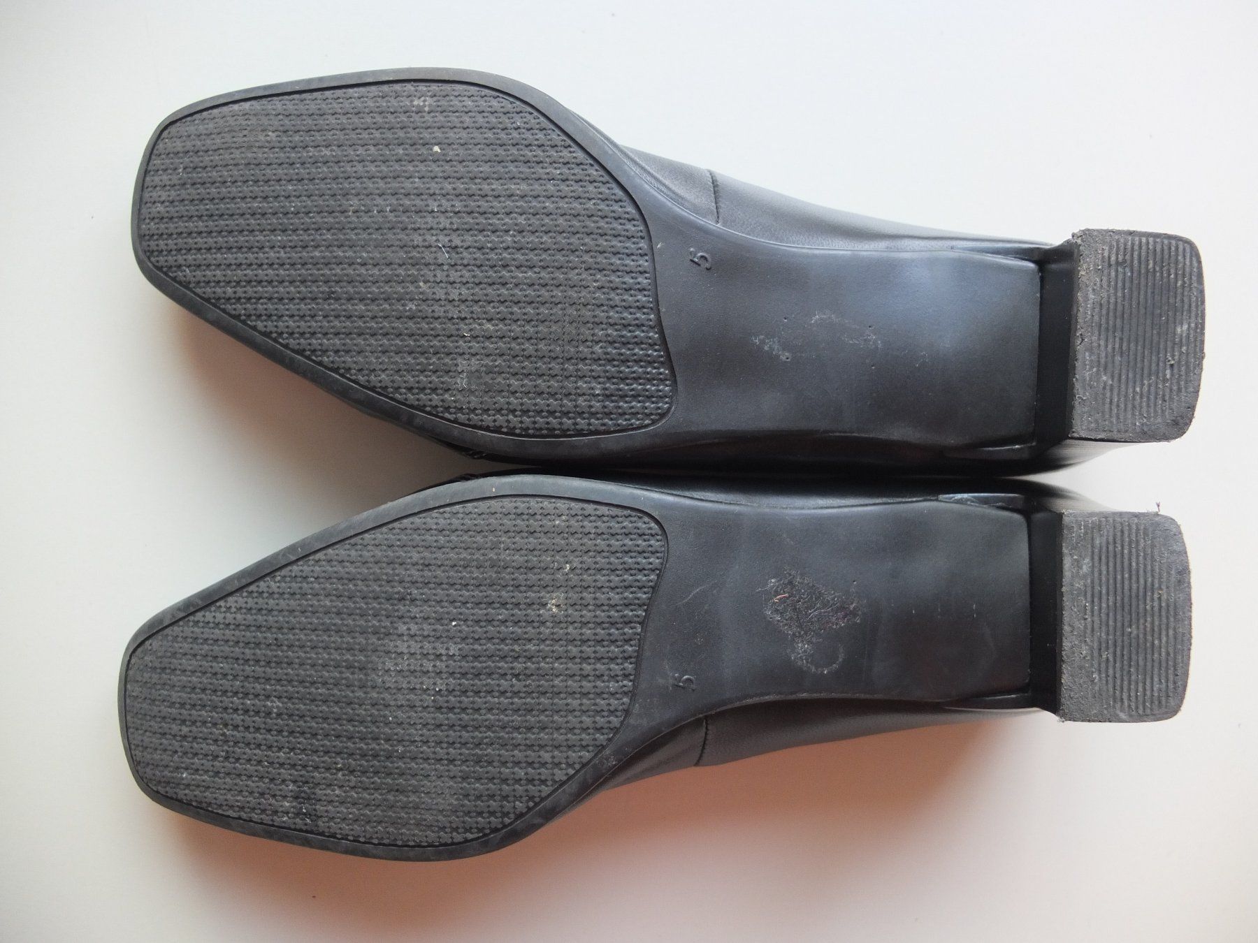 Damenschuhe: Frauenschuhe – Gebraucht aus Gretzenbach von JerFe 4