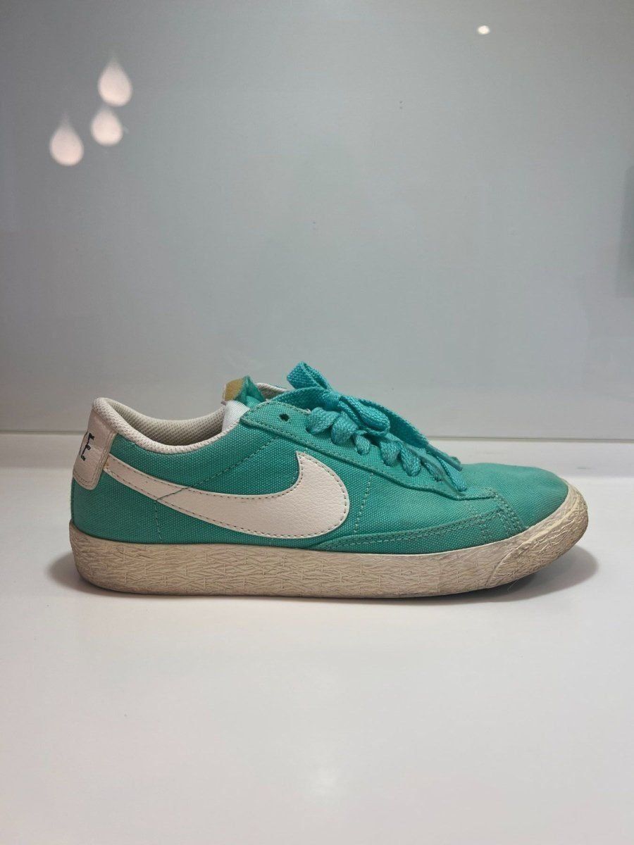 Nike Scarpe da uomo: Nike Blazer low PRM VNTG Canvas, Size 39 – Usato da Muri b. Bern venduto da SigridW