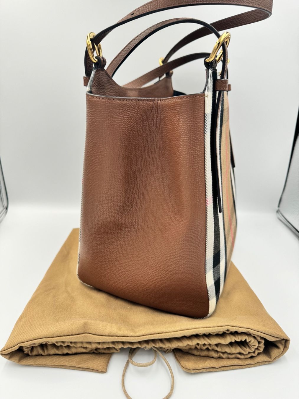 Burberry Borse da donna: Burberry Tasche Canterby – Nuovo e nell'imballaggio originale da Wiedlisbach venduto da Sistershop 1