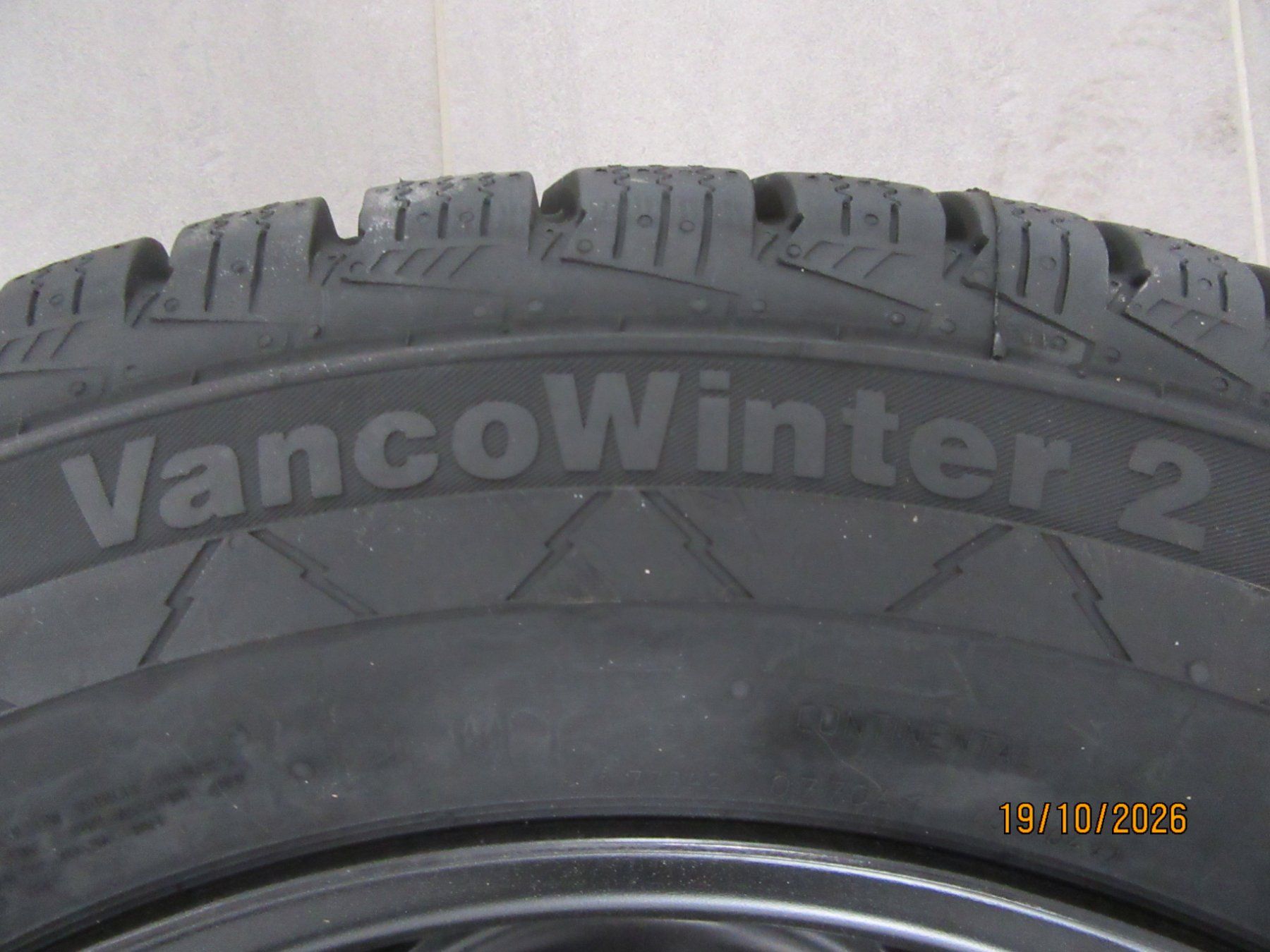 Volkswagen Pneumatici & Ruote complete: Winterpneu – Nuovo (secondo la descrizione) da Grossaffoltern venduto da kalif06 2
