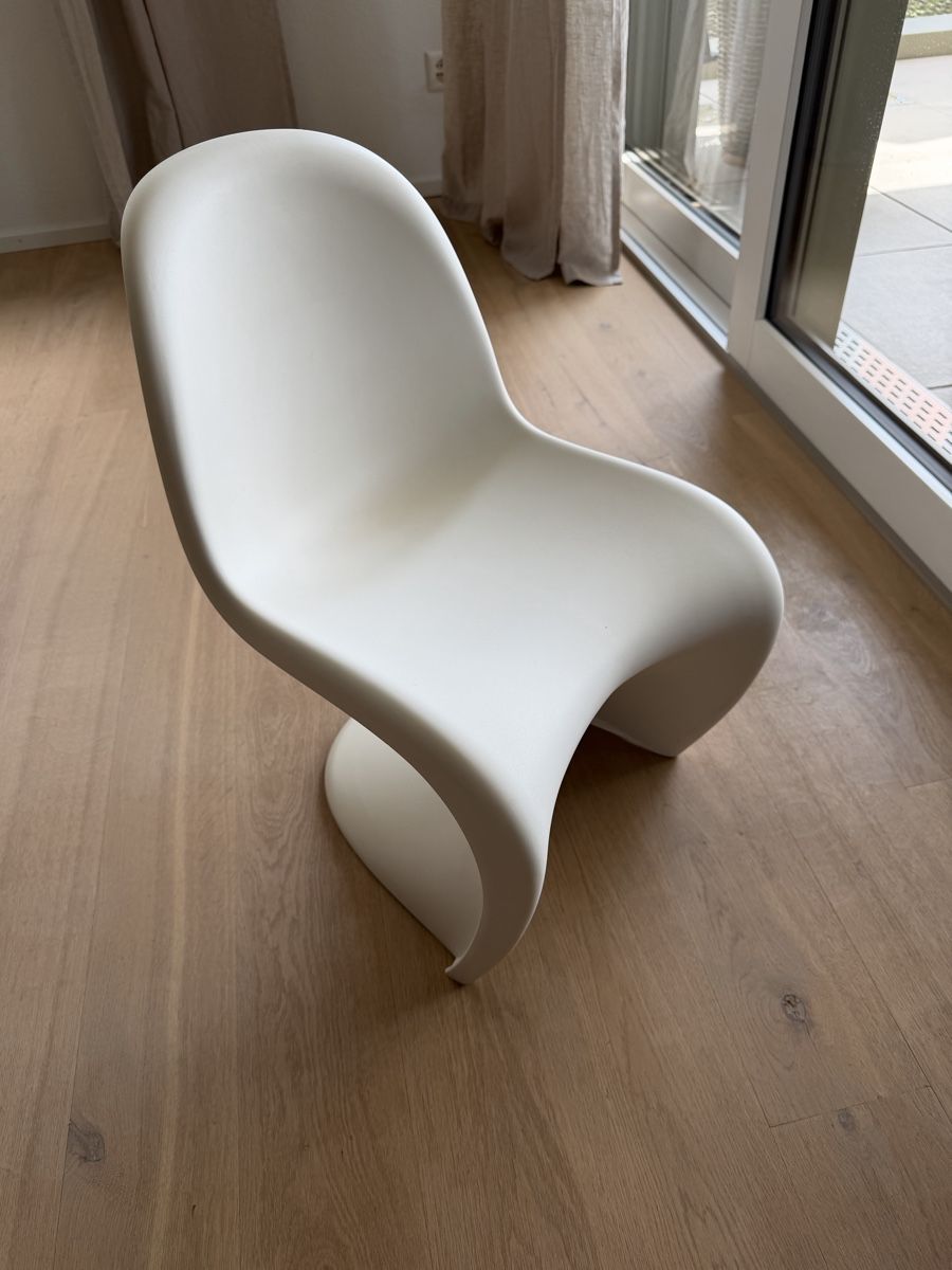 Vitra Stühle: Vitra - Panton Junior weiss – Gebraucht aus Embrach von mabrielle 1
